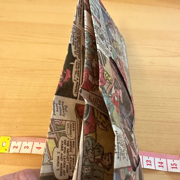 Comic book page wallet - Mighty Wallet by Dynomighty Design - Picture 5 of 5